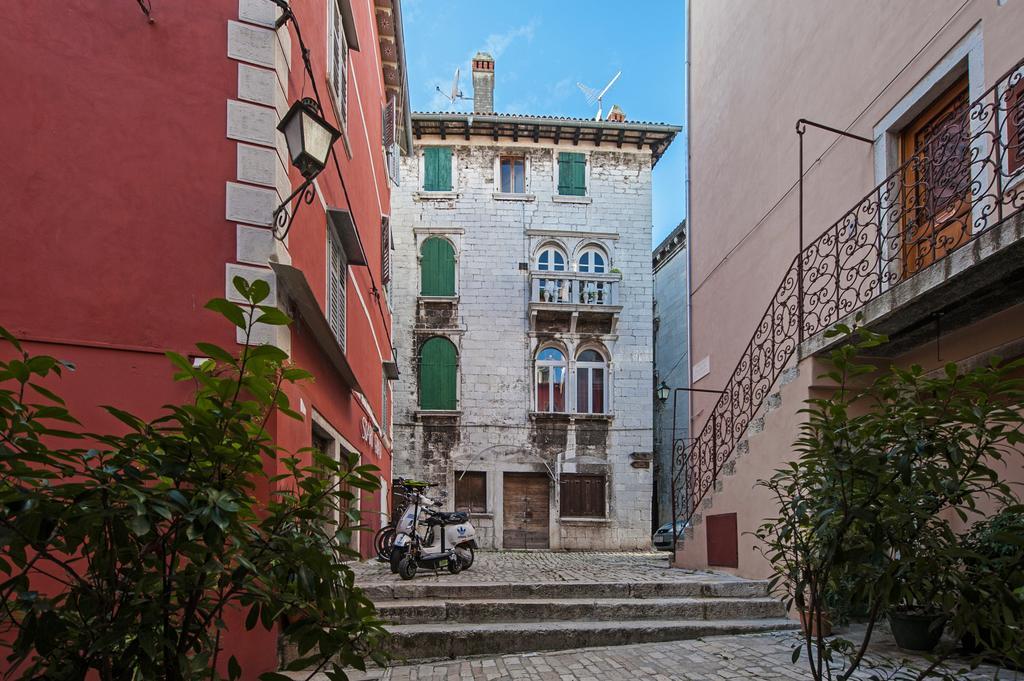 Residence Marco Polo Centro Storico 로비니 외부 사진